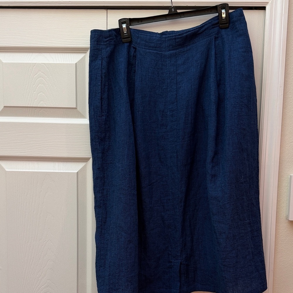 Poetry Deep Blue Midi Skirt, 100% linen, size 16, pockets - Picture 12 of 12